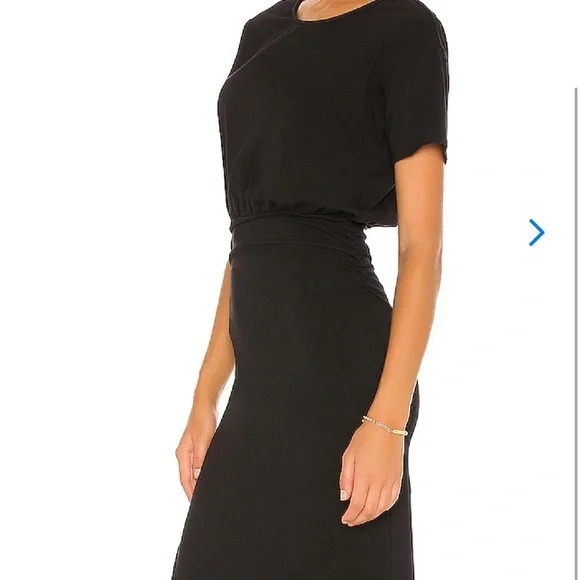 Lovers + Friends Easy Ruched Midi Dress - Picture 4 of 12